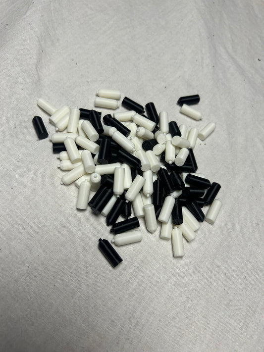 Miniature spray cans (Black and white)