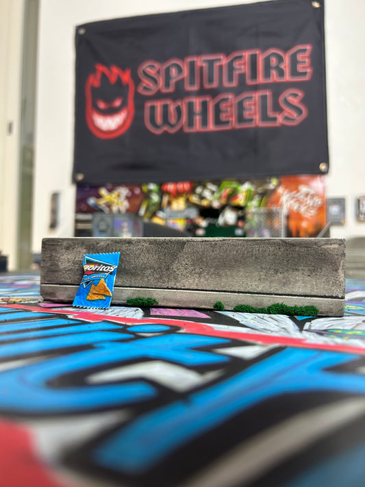 Concrete Street Ledge