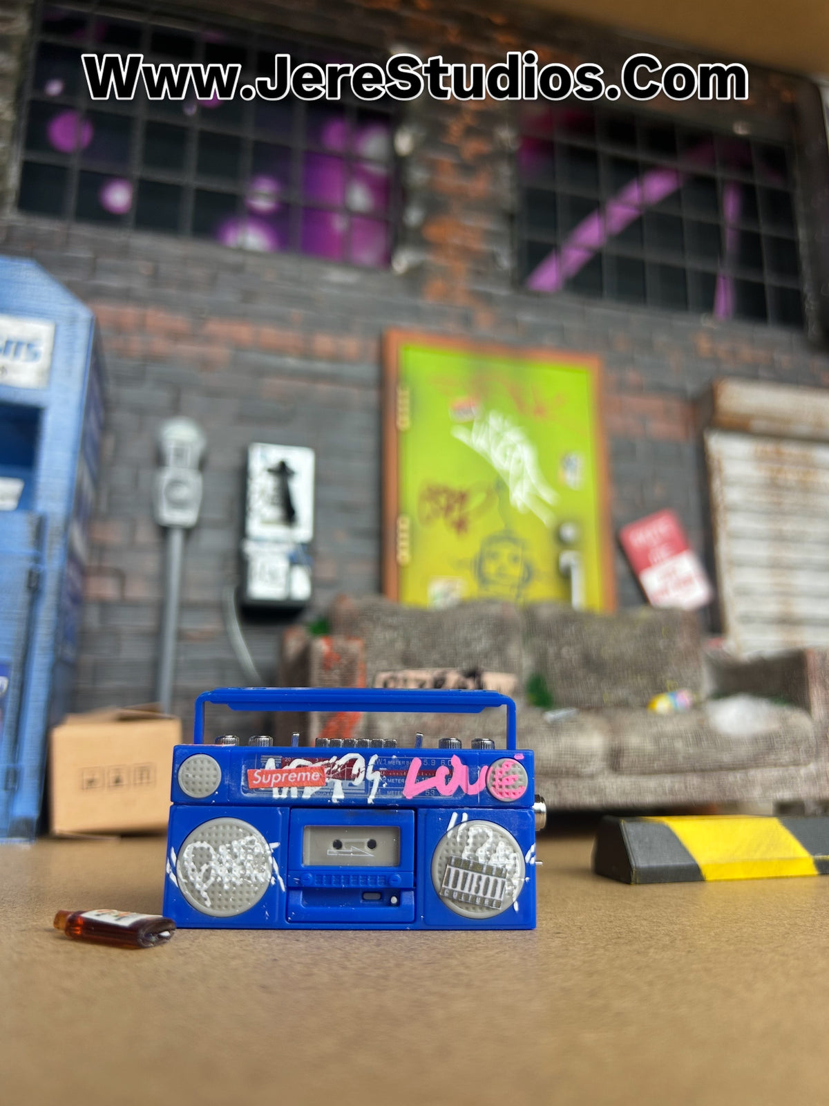 Miniatures / Trash (Many Designs)