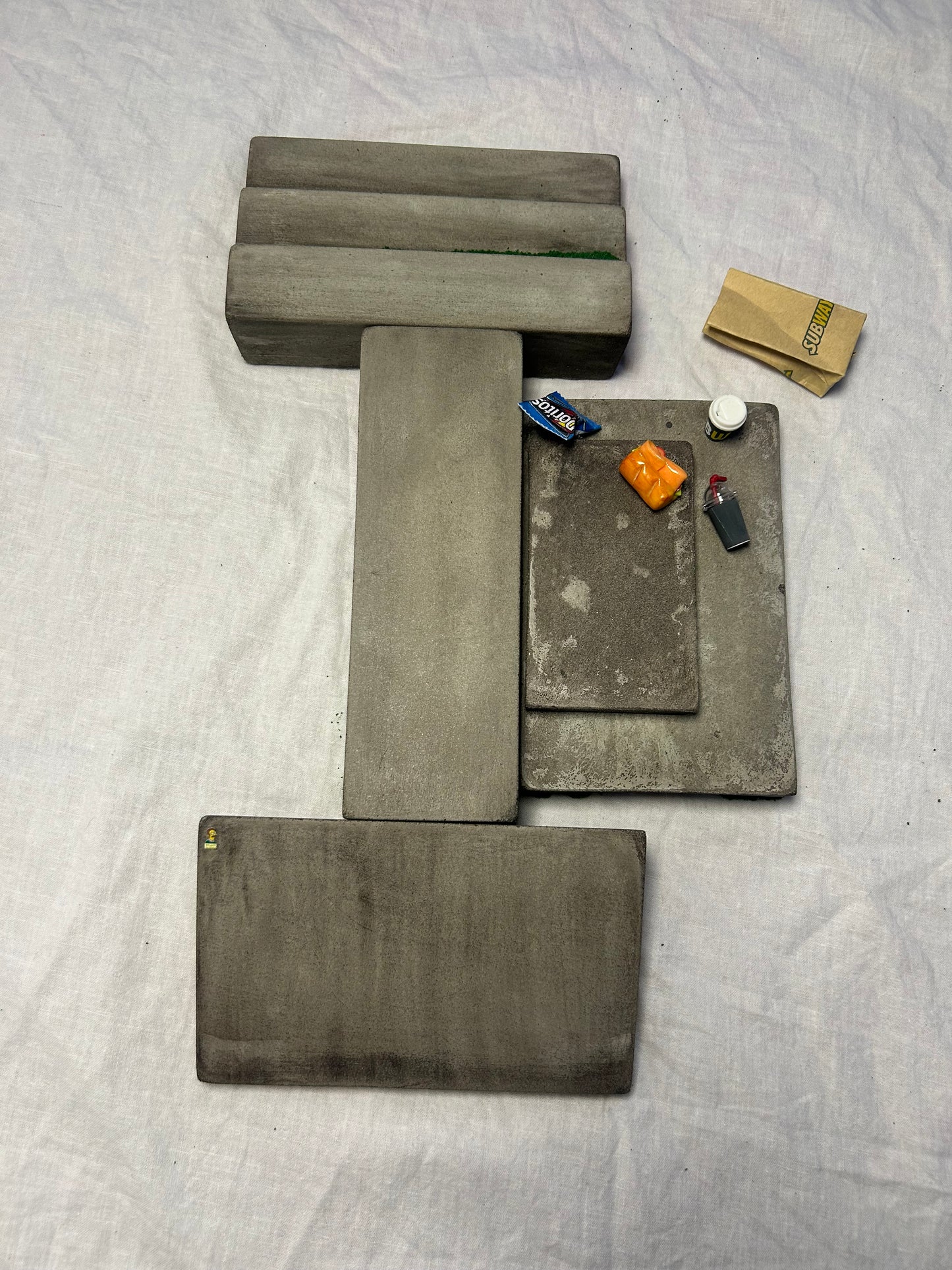 Concrete Obstacle Bundle