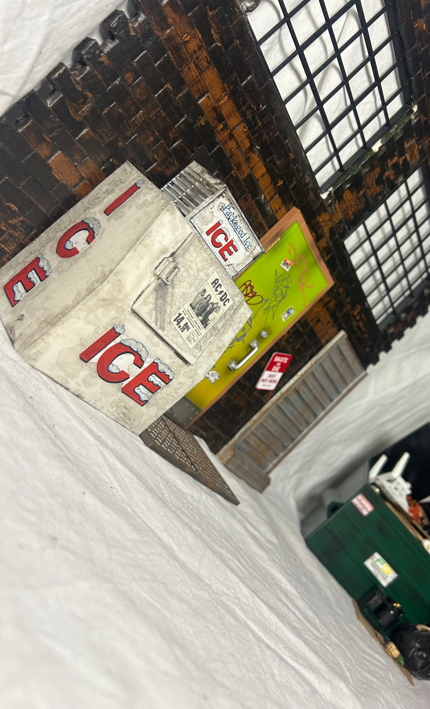 Miniature Ice Machine
