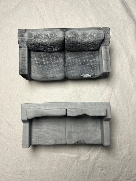 Sofa / couch (unpainted)