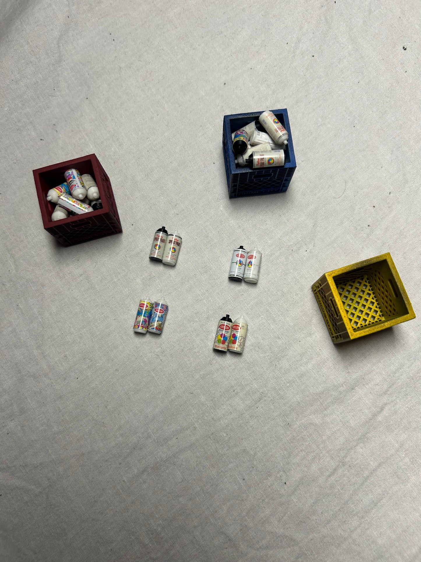 Mini spray can bundle