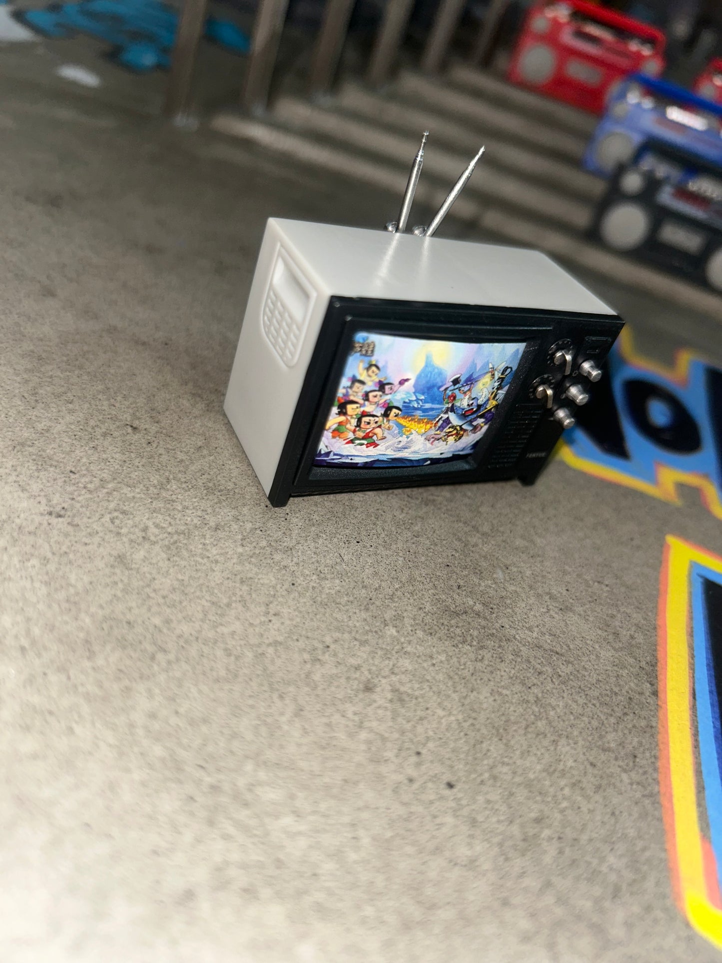 Mini TV