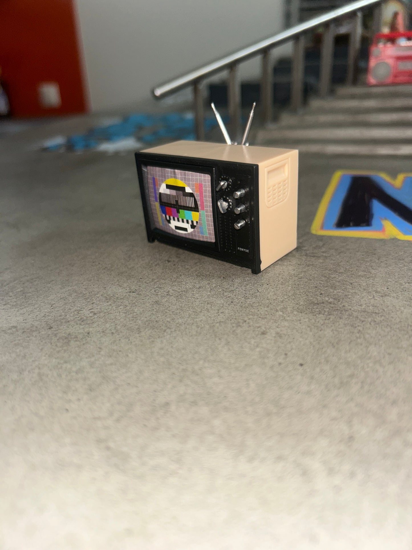 Mini TV