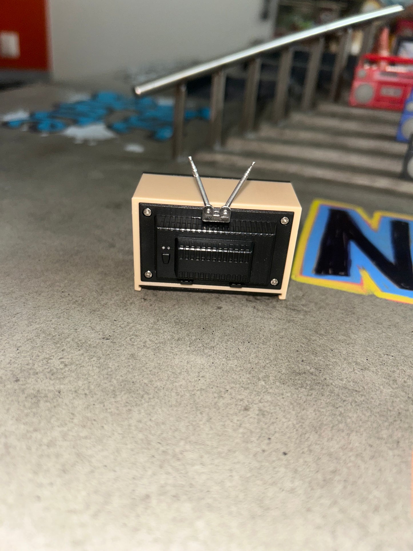 Mini TV