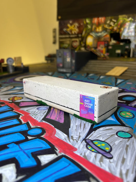 Concrete Street Ledge