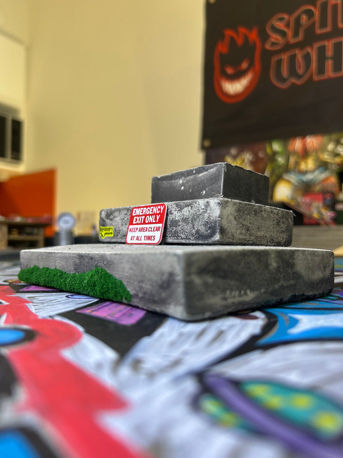 Concrete Street Pyramid Boxes