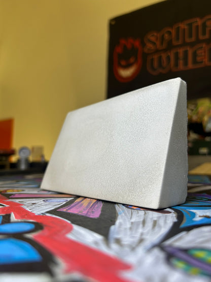 Concrete Street Kicker / WallRide