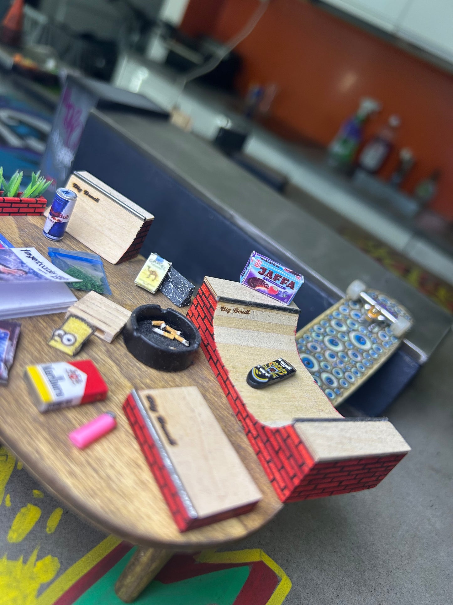 Miniatures / Trash