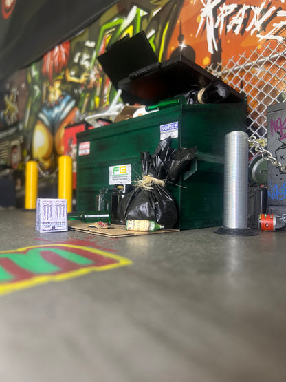 Miniatures / Trash