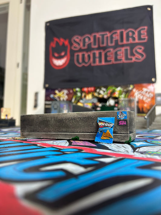 Concrete Street Ledge
