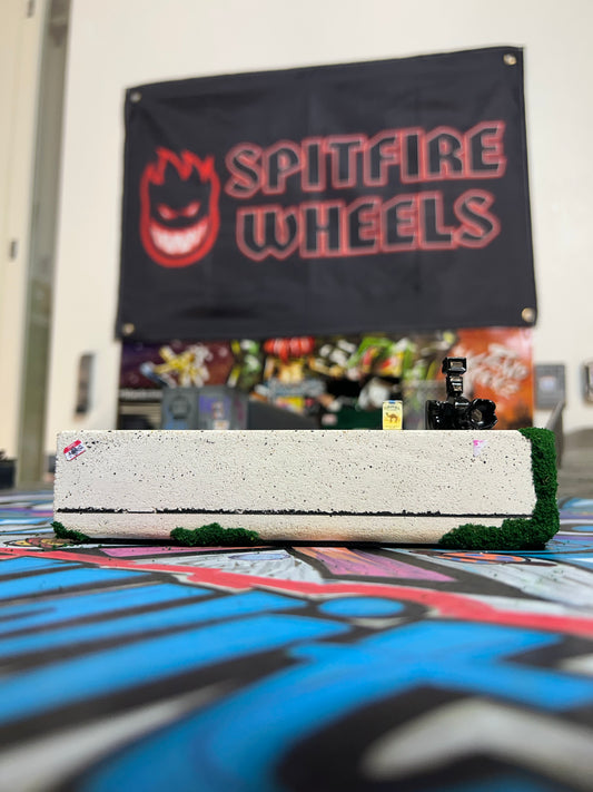 Concrete Street Ledge