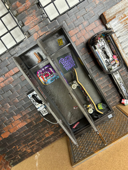 Ghetto OldSchool Lockers (Fingerboard Storage)