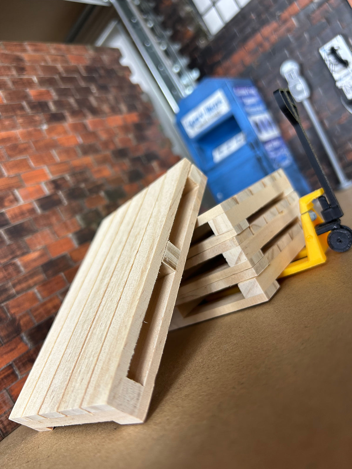 Wooden Pallet Bundle (many Designs)